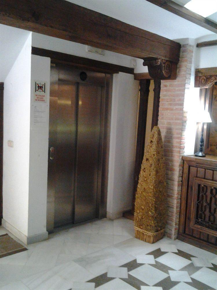 Apartamentos Santa Ana Grenada Zewnętrze zdjęcie