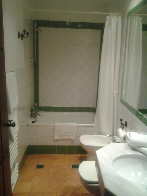 Apartamentos Santa Ana Grenada Zewnętrze zdjęcie